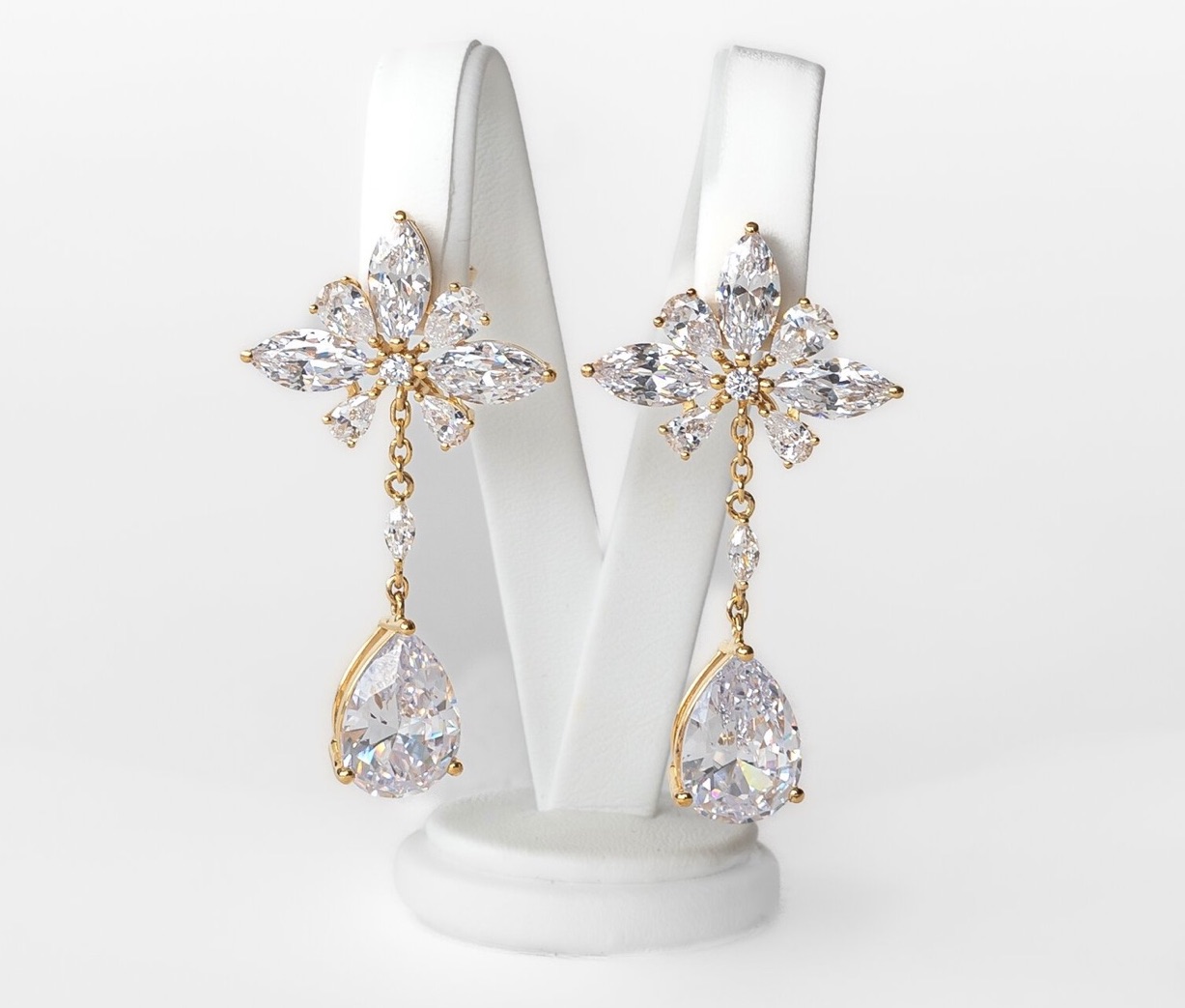 fashion-jewellery-modeschmuck Gold vermeil cubic zirkonia statement Emily drop earring